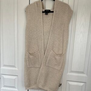 Papillon Blanc Beige Knit Cardigan